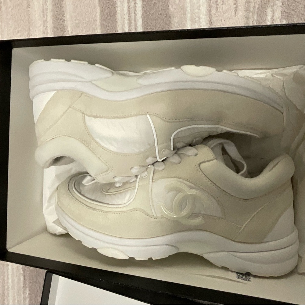 Chanel CC Off White Fabric Sneaker 38.5 - Picture 12 of 13